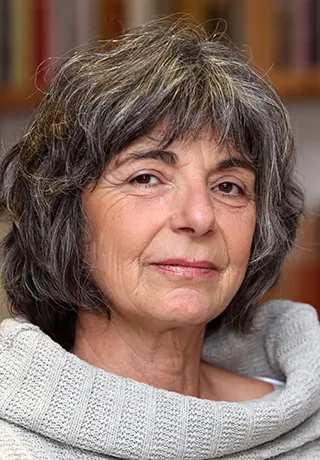 ד''ר אסתר פלד